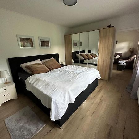 Hof Baden, Ferienwohnung ชเนเวอร์ดิงเงิน ภายนอก รูปภาพ