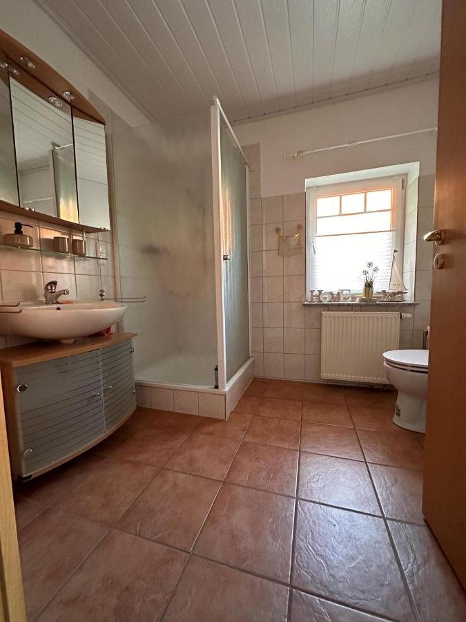 Hof Baden, Ferienwohnung ชเนเวอร์ดิงเงิน ภายนอก รูปภาพ